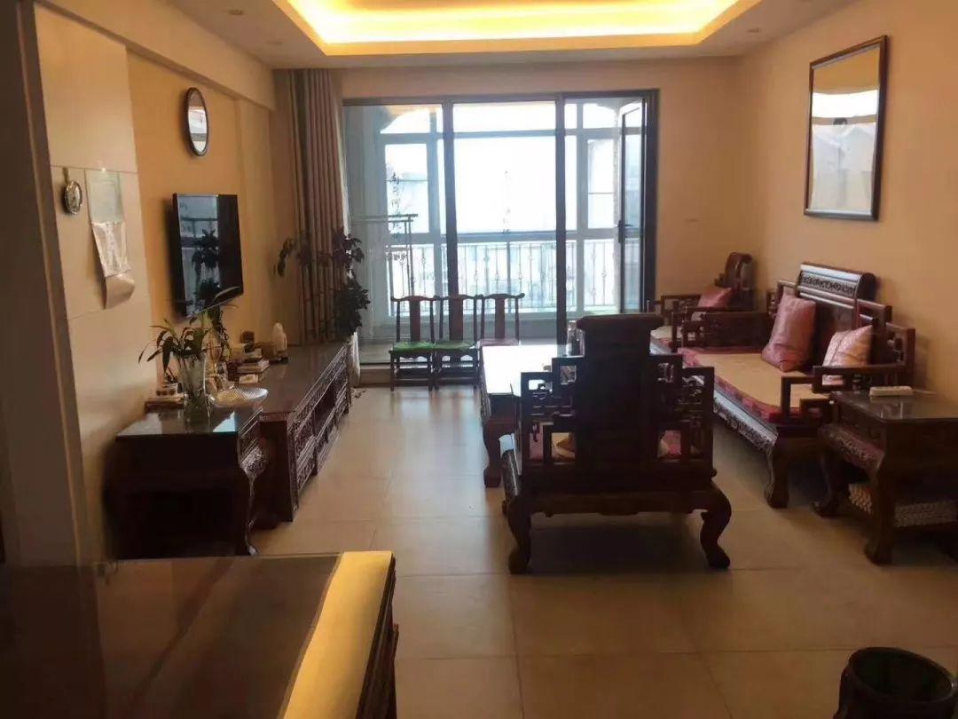 柳林二手房屋市场最新动态，机遇与挑战并存