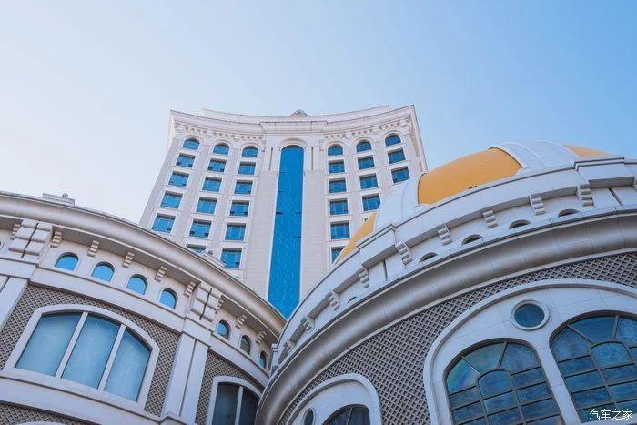 澳门与香港2025天天开彩资料大全，词语释义解释落实